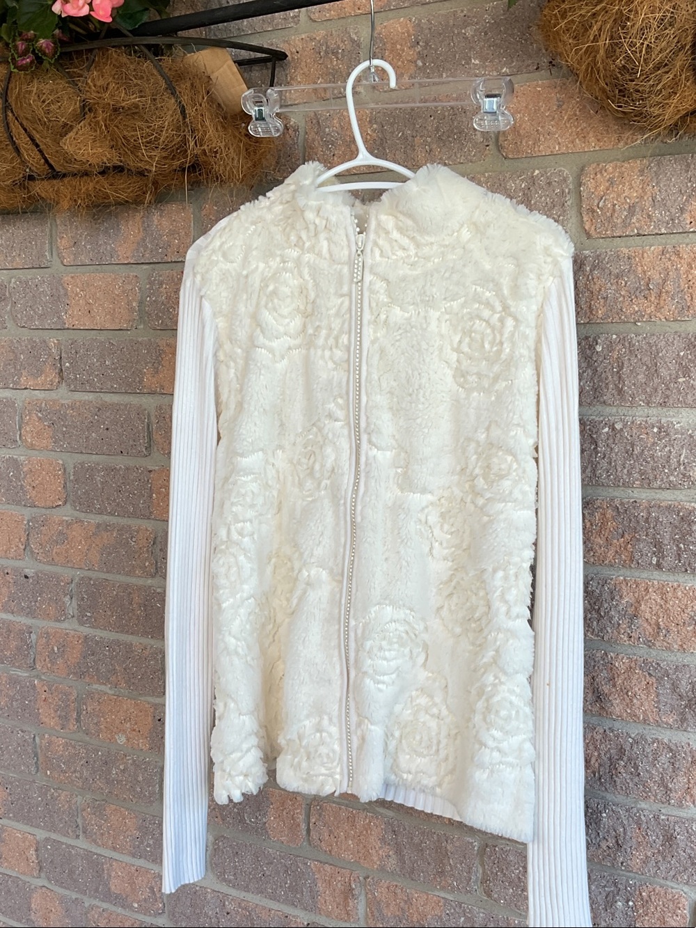 Belldini Cream Faux-Fur Rose-Pattern Zip Jacket